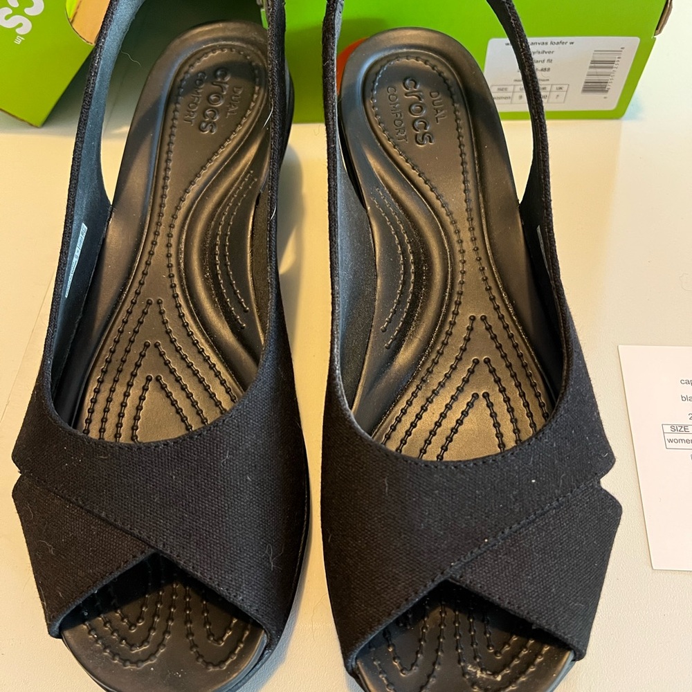 CROCS Women's Elegant Black Sandals